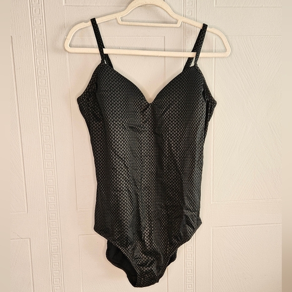 Chico’s Swim Animal Foil Black Gray Sweetheart Mio One Piece Swimsuit Sz 16 NWT - Picture 3 of 15